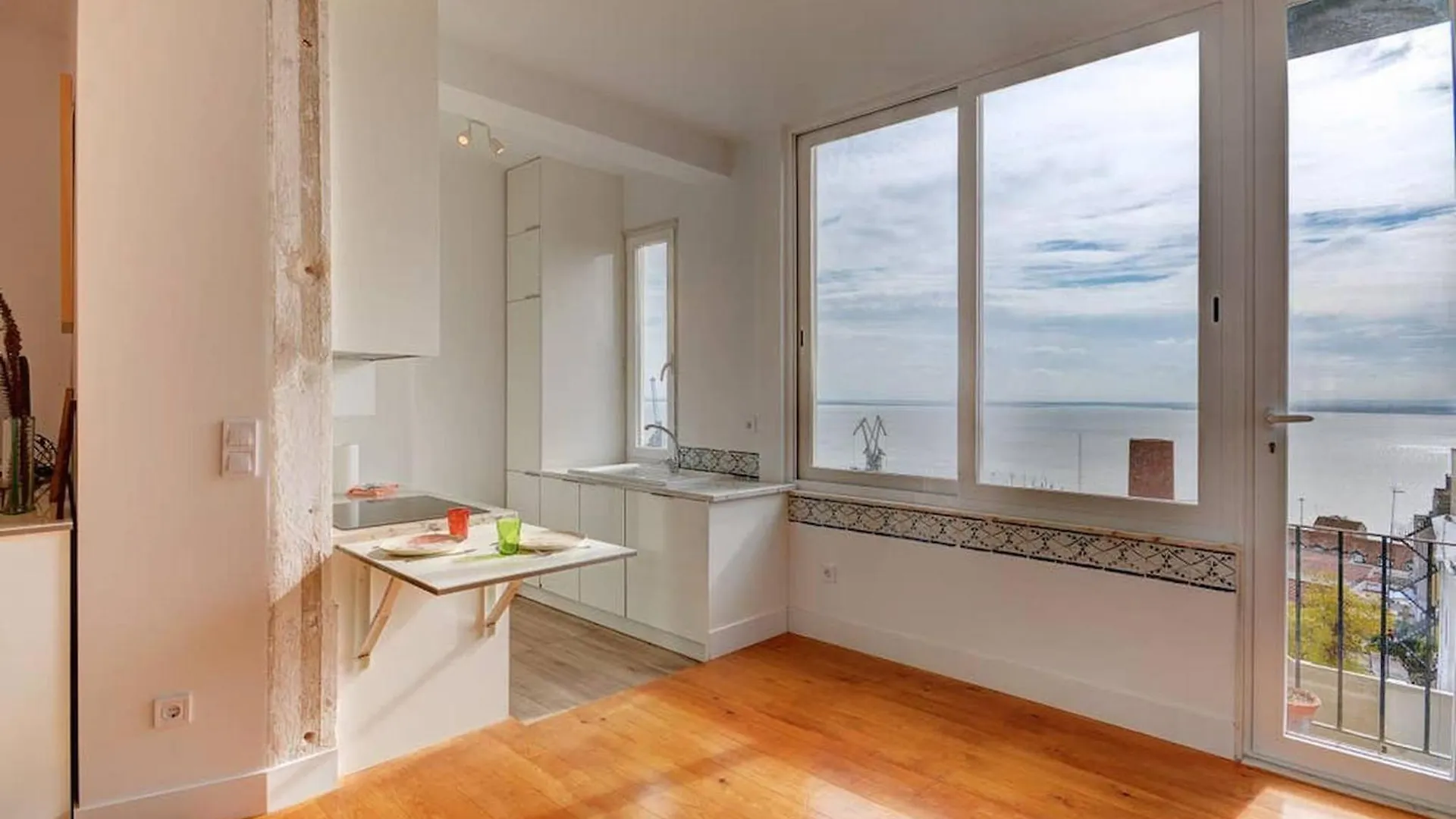 Tagus Sunrise In Lisbon By Innkeeper Apartment